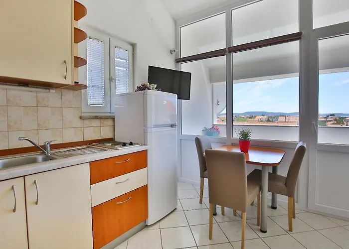 Апартаменты With A Parking Space Sukosan, Zadar - 14419 *